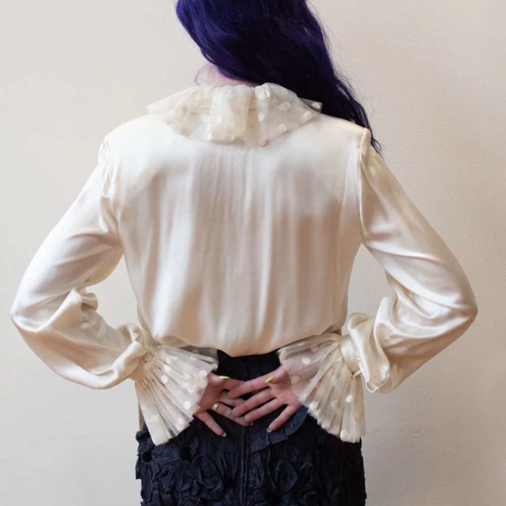 Vintage Mary Ann Restivo Silk Blouse Pierrot Collar Size 10 - Picture 4 of 16